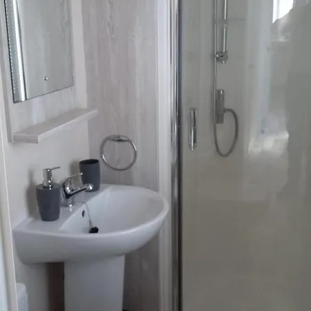 ホリデーパーク Kingdom - Parrot