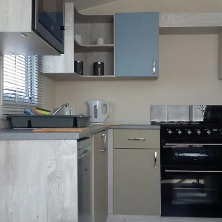 Kingdom - Parrot ホリデーパーク *