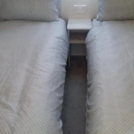 Semesterpark Kingdom - Parrot Millom