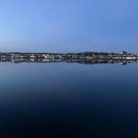 Kingdom - Parrot Ferienpark *